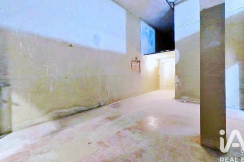 Proprietà commerciale in vendita a Alicante, Spagna 2 camere da letto, 181 mq. N° 185435 - foto 15
