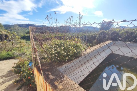 House for sale in Algimia d'Alfara, Valencia, Spain 4 bedrooms, 182 sq.m. No. 185441 - photo 23