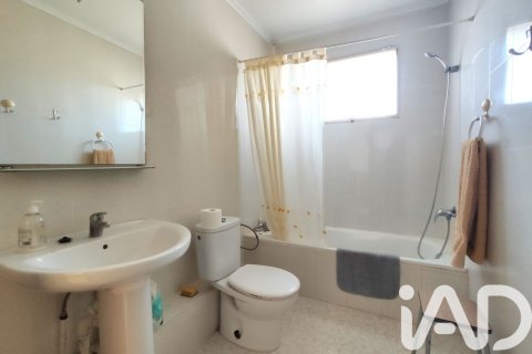 House for sale in Algimia d'Alfara, Valencia, Spain 4 bedrooms, 182 sq.m. No. 185441 - photo 16