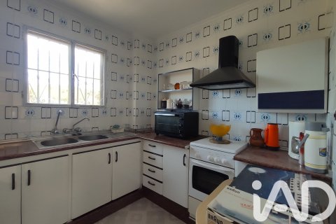 House for sale in Algimia d'Alfara, Valencia, Spain 4 bedrooms, 182 sq.m. No. 185441 - photo 10