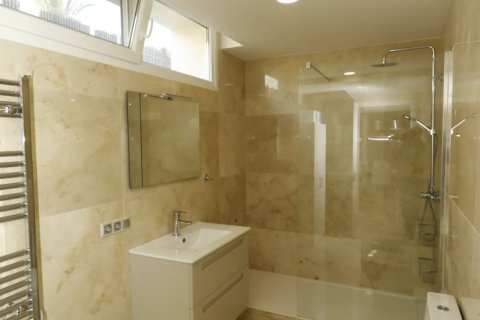 Продажа виллы в Ла Зения, Аликанте, Испания 5 спален, 306м2 №146396 - фото 25