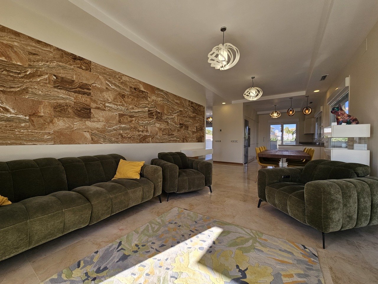 Villa in La Zenia, Alicante, Spain 5 bedrooms, 306 sq.m. No. 146396