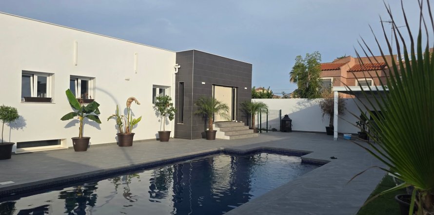 Villa in Rojales, Alicante, Spanien 5 Schlafzimmer, 132 m2 Nr. 146394