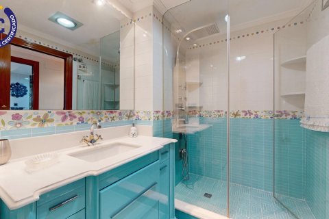 Apartment for sale Valencia, Spain 3 bedrooms, 165 sq.m. No. 133340 - photo 26