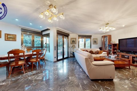 Apartment for sale Valencia, Spain 3 bedrooms, 165 sq.m. No. 133340 - photo 30