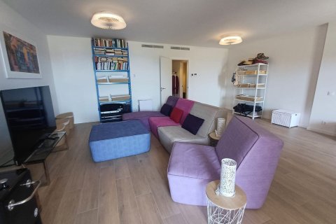 Duplex for sale Villajoyosa, Alicante, Spain 3 bedrooms, 199 sq.m. No. 133337 - photo 13