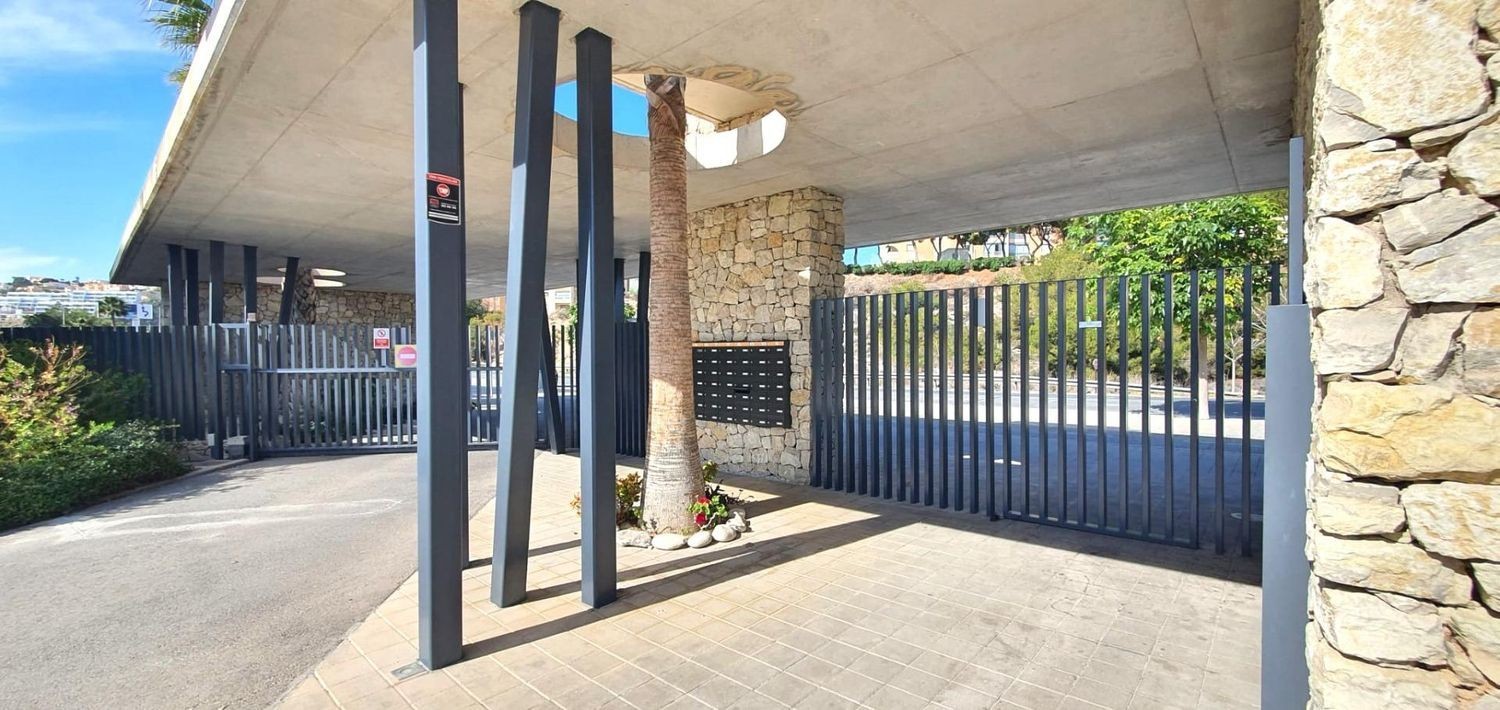 Villa i Villajoyosa, Alicante, Spanien 3 sovrum, 181 kvm. Nr. 133338