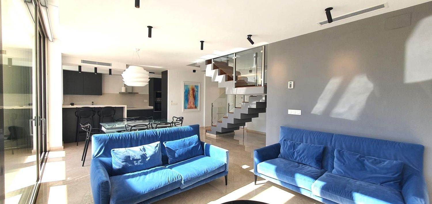Villa i Villajoyosa, Alicante, Spanien 3 sovrum, 181 kvm. Nr. 133338