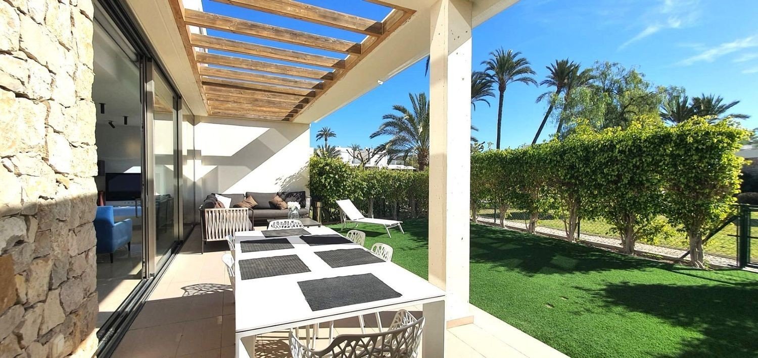 Villa i Villajoyosa, Alicante, Spanien 3 sovrum, 181 kvm. Nr. 133338