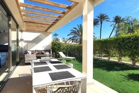 Villa in vendita Villajoyosa, Alicante, Spagna 3 camere da letto, 181 mq. N° 133338 - foto 13