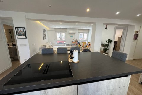 Wohnung zum Verkauf Valencia, Spanien 4 Schlafzimmer, 127 m2 Nr. 133334 - Foto 2