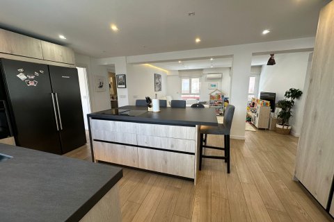 Wohnung zum Verkauf Valencia, Spanien 4 Schlafzimmer, 127 m2 Nr. 133334 - Foto 1