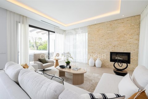 Villa à vendre à Marbella, Malaga, Espagne, 4 chambres, 753 m2 No. 158373 - photo 5
