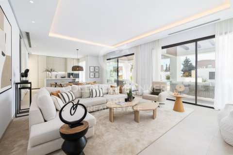 Villa à vendre à Marbella, Malaga, Espagne, 4 chambres, 753 m2 No. 158373 - photo 4