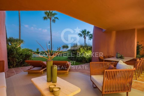 Продажа квартиры в Эстепона, Малага, Испания 3 спальни, 130м2 №158372 - фото 17