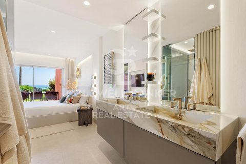 Продажа квартиры в Эстепона, Малага, Испания 3 спальни, 130м2 №158372 - фото 14