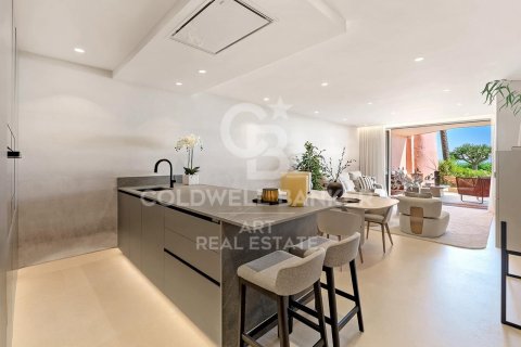 Продажа квартиры в Эстепона, Малага, Испания 3 спальни, 130м2 №158372 - фото 9