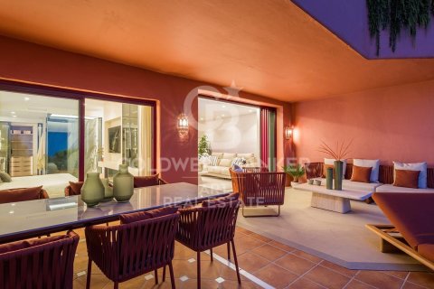Продажа квартиры в Эстепона, Малага, Испания 3 спальни, 130м2 №158372 - фото 22