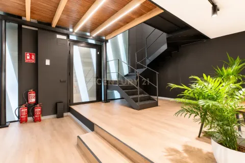 Lokal usługowy w Barcelona, Hiszpania 130 mkw. nr 166951 – zdjęcie 2