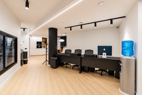 Lokal usługowy w Barcelona, Hiszpania 130 mkw. nr 166951 – zdjęcie 11