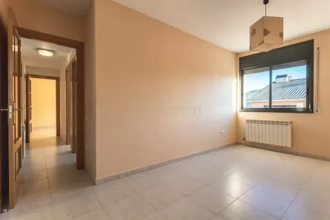 Huoneisto myytävänä Sant Celoni, Barcelona, Espanja, 3 makuuhuonetta, 125 m2 No. 166952 - kuva 29
