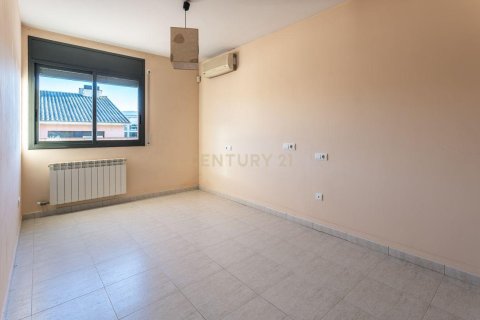 Huoneisto myytävänä Sant Celoni, Barcelona, Espanja, 3 makuuhuonetta, 125 m2 No. 166952 - kuva 24