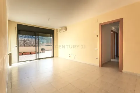 Huoneisto myytävänä Sant Celoni, Barcelona, Espanja, 3 makuuhuonetta, 125 m2 No. 166952 - kuva 12