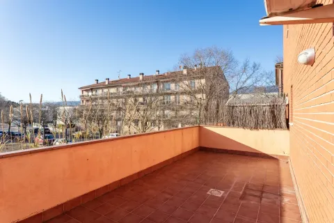 Huoneisto myytävänä Sant Celoni, Barcelona, Espanja, 3 makuuhuonetta, 125 m2 No. 166952 - kuva 5