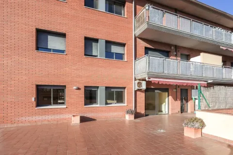 Huoneisto myytävänä Sant Celoni, Barcelona, Espanja, 3 makuuhuonetta, 125 m2 No. 166952 - kuva 6