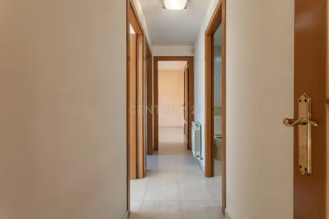 Huoneisto myytävänä Sant Celoni, Barcelona, Espanja, 3 makuuhuonetta, 125 m2 No. 166952 - kuva 16