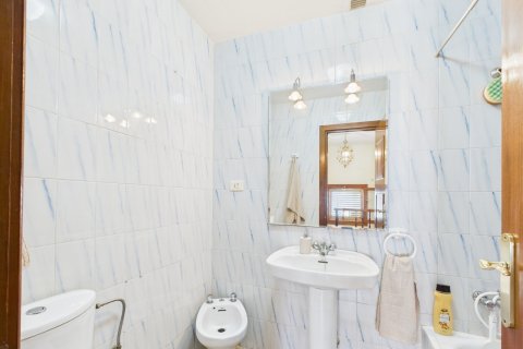 Radhus till salu i Los Narejos, Murcia, Spanien 4 sovrum,  Nr. 138634 - foto 26