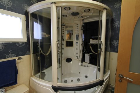 Villa for sale in Calpe, Alicante, Spain 4 bedrooms, 456 sq.m. No. 138639 - photo 19