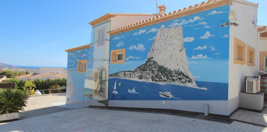 Villa in Calpe, Alicante, Spain 4 bedrooms, 456 sq.m. No. 138639