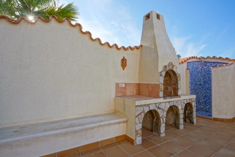 Villa till salu i Javea, Alicante, Spanien 3 sovrum, 266 kvm. Nr. 149027 - foto 18
