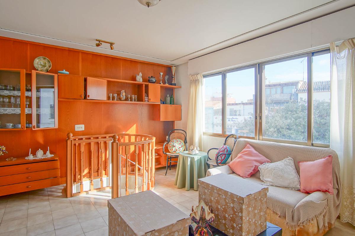 Radhus i Denia, Alicante, Spanien 3 sovrum, 82 kvm. Nr. 149030