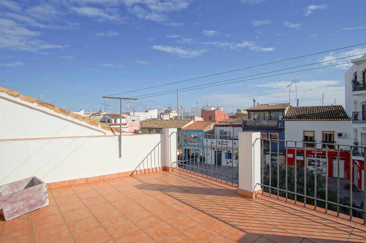 Radhus i Denia, Alicante, Spanien 3 sovrum, 82 kvm. Nr. 149030