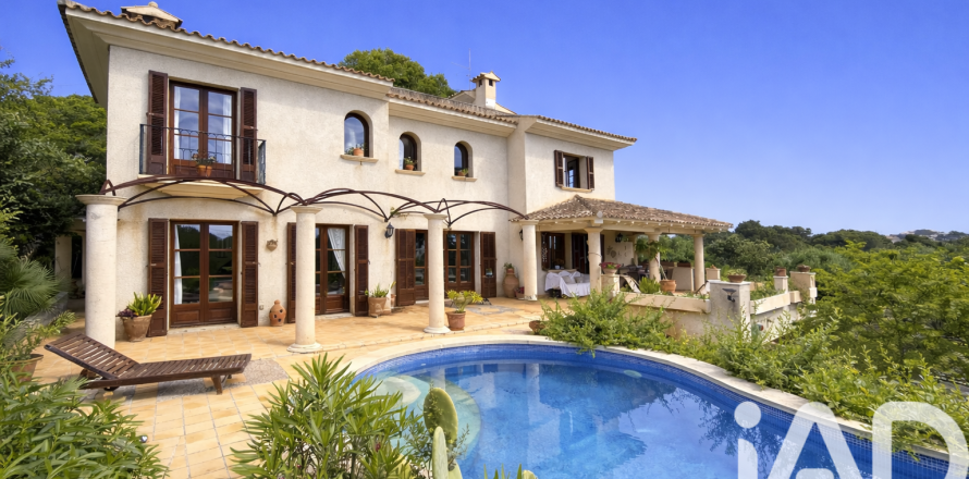 Talo Capdepera, Mallorca, Espanja 374 m2 No. 152227