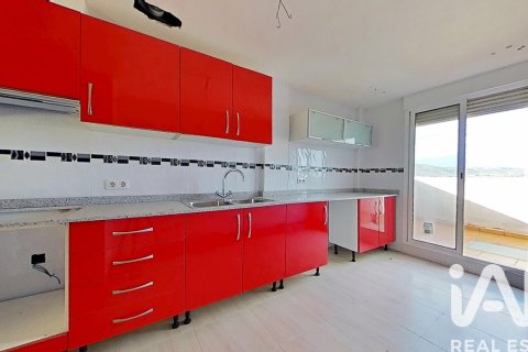 Talo myytävänä Cabanes, Castellon, Espanja, 4 makuuhuonetta, 251 m2 No. 152225 - kuva 8