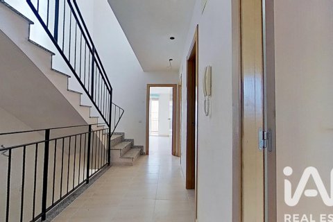 Talo myytävänä Cabanes, Castellon, Espanja, 4 makuuhuonetta, 251 m2 No. 152225 - kuva 4