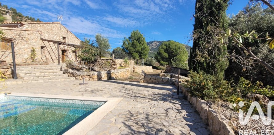 Talo Culla, Castellon, Espanja 1 makuuhuone, 114 m2 No. 152229