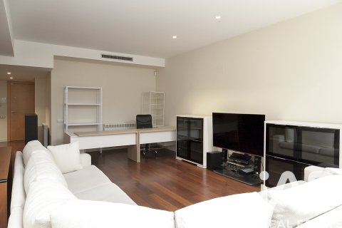 Paritalo myytävänä Barcelona, Espanja, 5 makuuhuonetta, 308 m2 No. 152228 - kuva 17