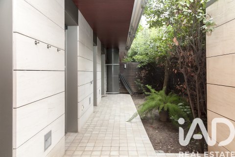 Duplex à vendre à Barcelona, Espagne, 5 chambres, 308 m2 No. 152228 - photo 26