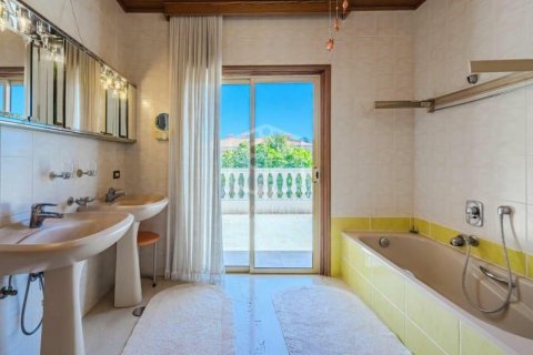 Villa in vendita Arona, Tenerife, Spagna 9 camere da letto, 470 mq. N° 111045 - foto 14