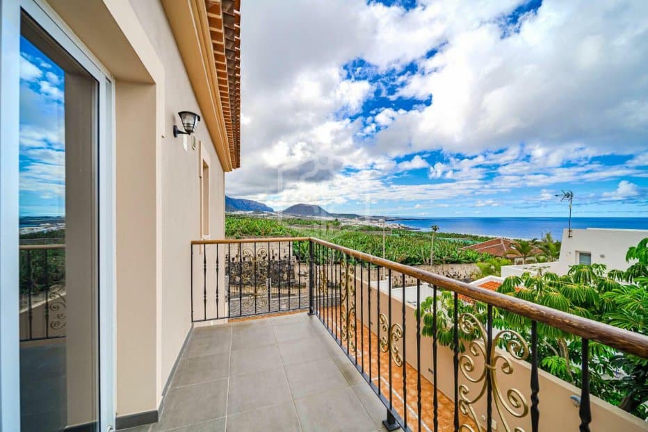 Villa in Garachico, Tenerife, Spanien 5 Schlafzimmer, 383 m2 Nr. 111046