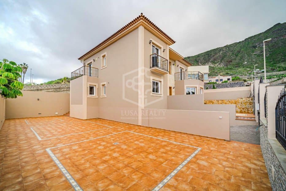 Villa in Garachico, Tenerife, Spanien 5 Schlafzimmer, 383 m2 Nr. 111046