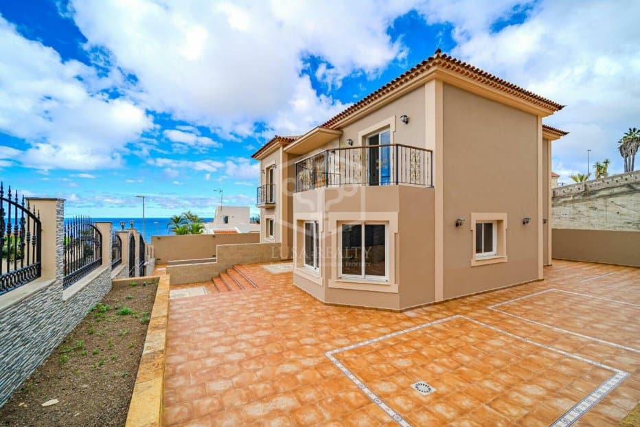 Villa in Garachico, Tenerife, Spanien 5 Schlafzimmer, 383 m2 Nr. 111046