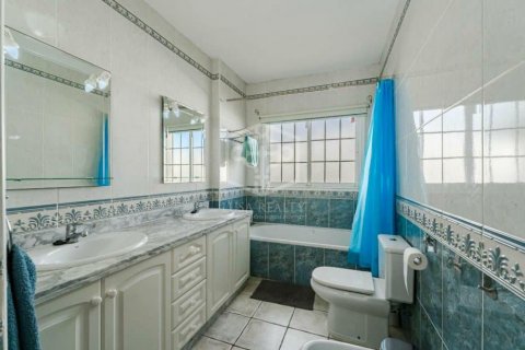 Villa for sale San Miguel de Abona, Tenerife, Spain 4 bedrooms, 306 sq.m. No. 111049 - photo 18