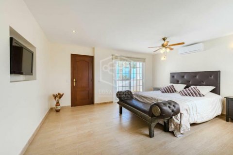Villa for sale San Miguel de Abona, Tenerife, Spain 4 bedrooms, 306 sq.m. No. 111049 - photo 4