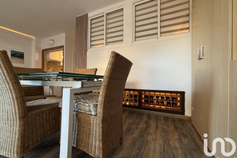 Apartment for sale in Roses, Girona, Spain 1 bedroom, 63 sq.m. No. 185893 - photo 13