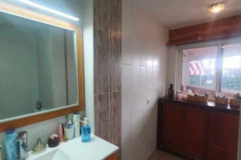 Huoneisto myytävänä Alicante, Espanja, 2 makuuhuonetta, 56 m2 No. 185892 - kuva 11